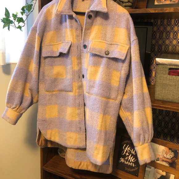 Shacket - Picture 7 of 7